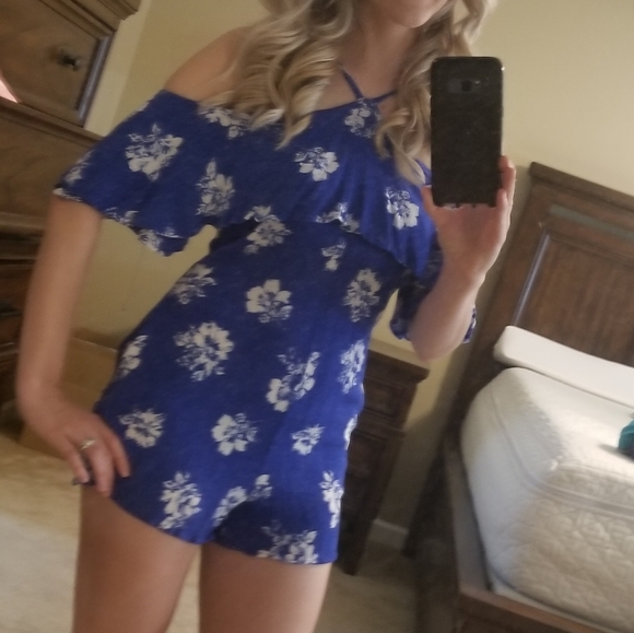Lulu's Romper - Picture 1 of 5